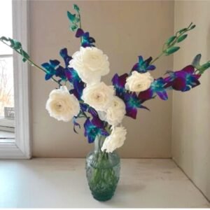 Orchids & Ranunculus