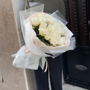 Garden rose bouquet 31