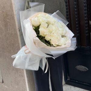 Garden rose bouquet 31