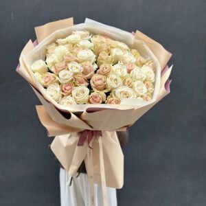 Grand Romance Roses 51